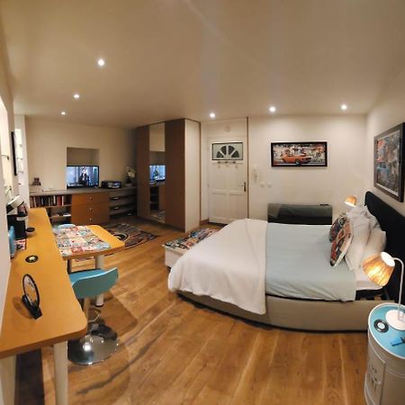 Highly Recommended Apartment Steps From The Lake アヌシー エクステリア 写真